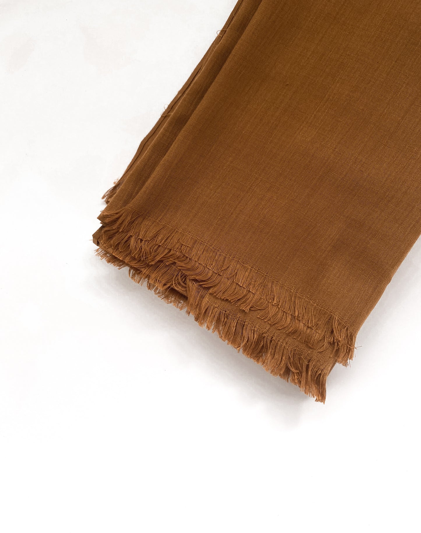 Fluid Lawn Hijab - Nutty Brown