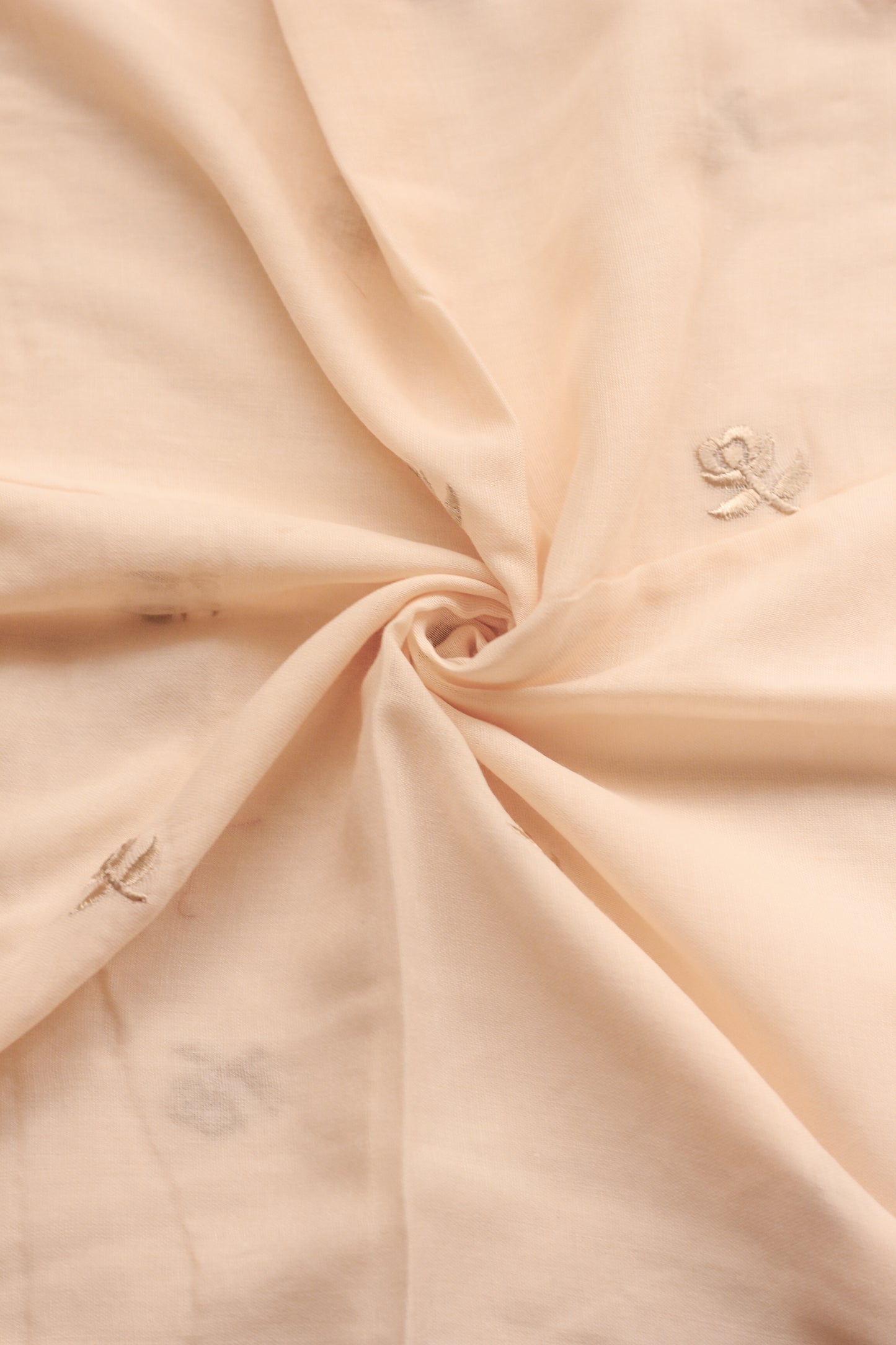 Zahra Embroidered Hijab - Cream