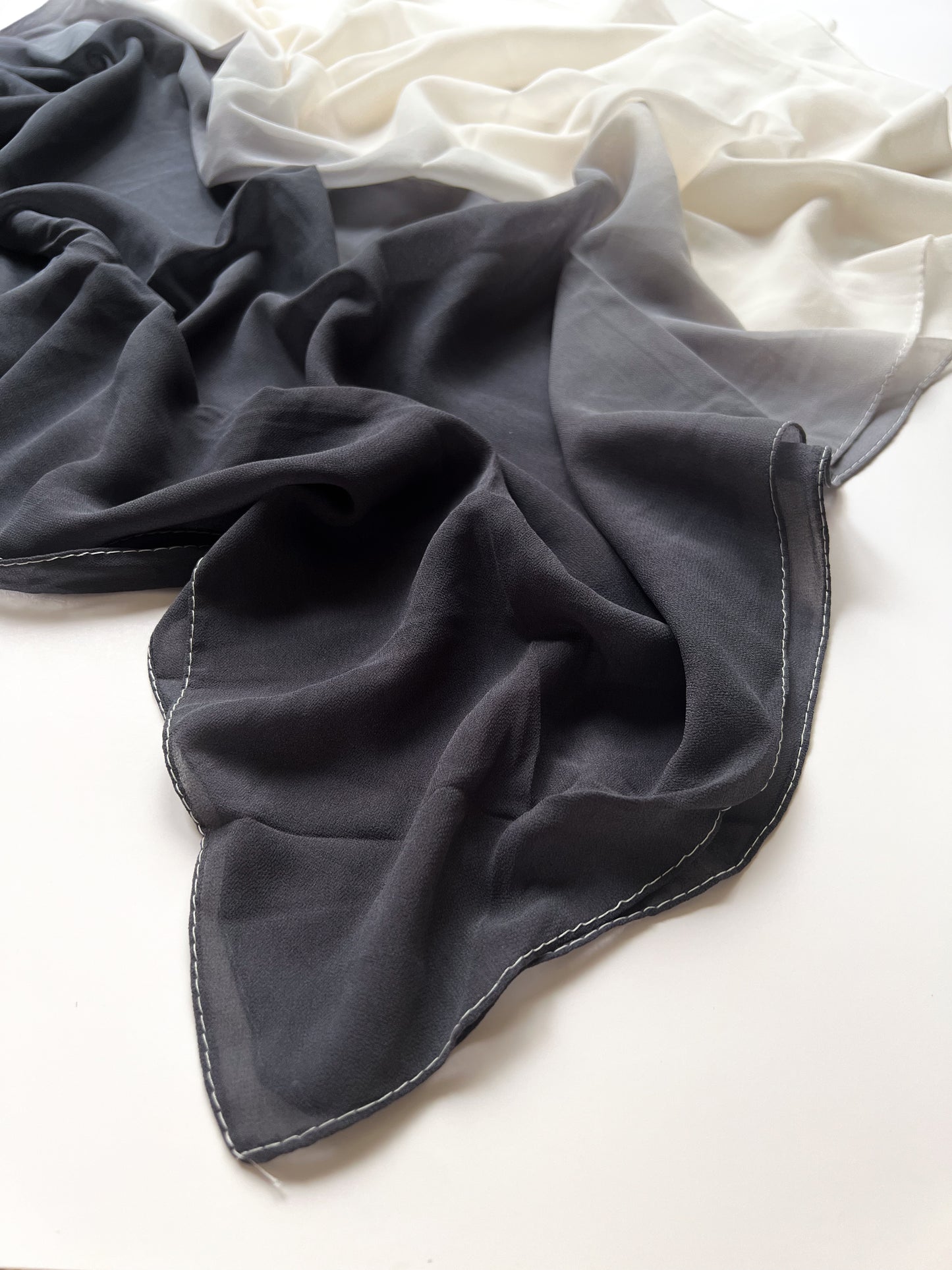 Ombre Georgette Hijab - Monochrome