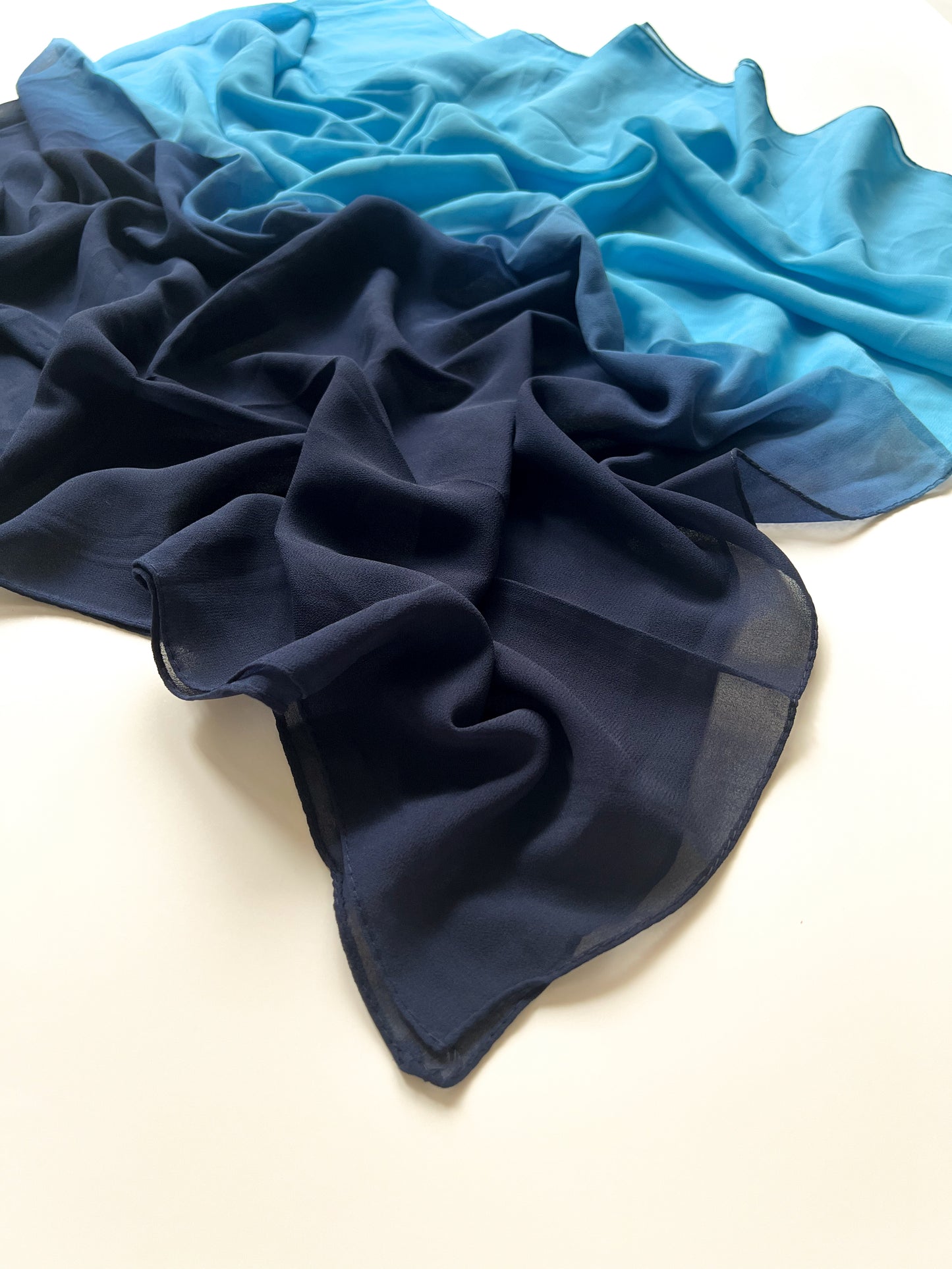Ombre Georgette Hijab - Ocean Wonders
