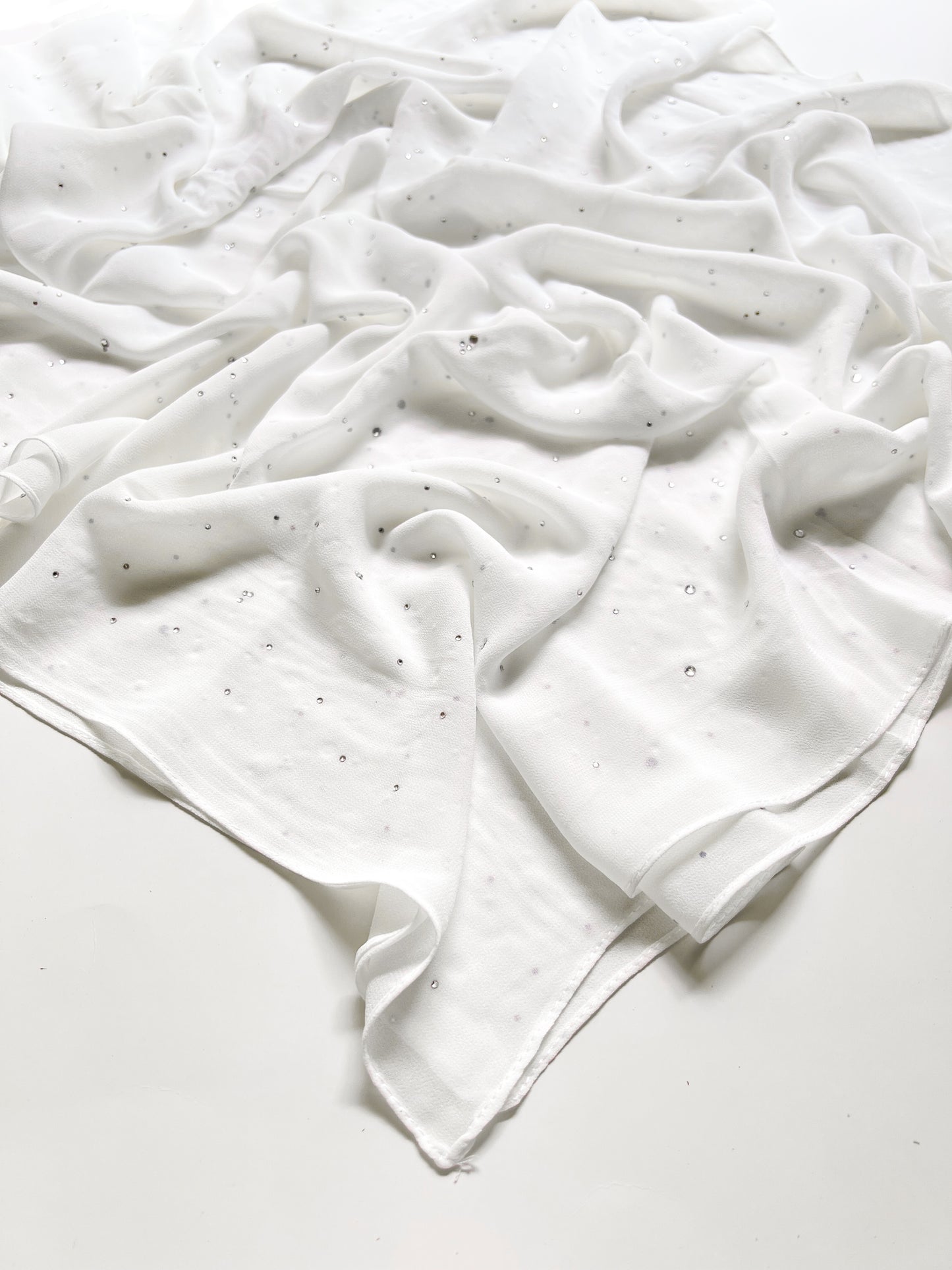 Chiffon Luxe Hijab - Milky White