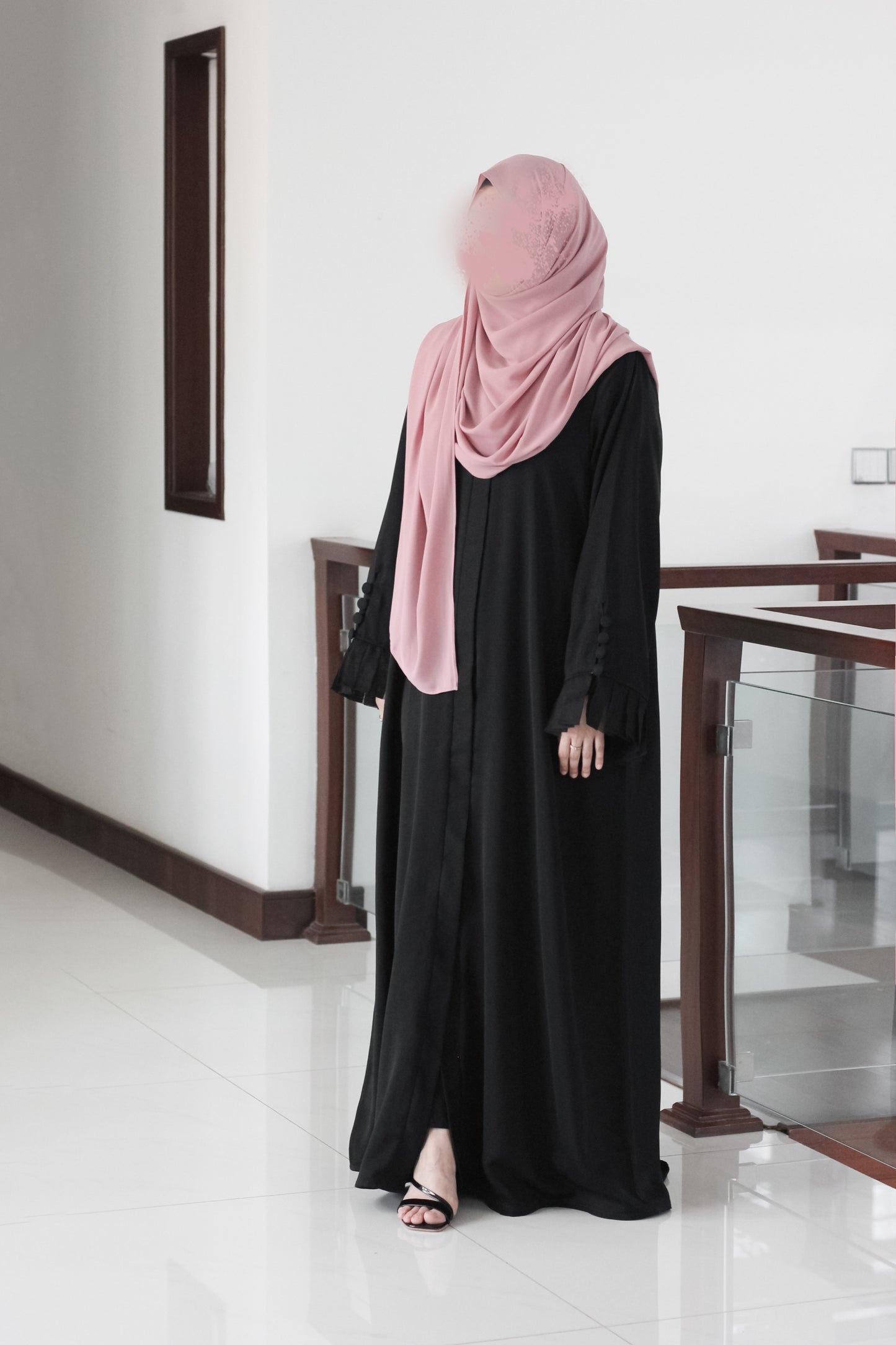 Zara Abaya