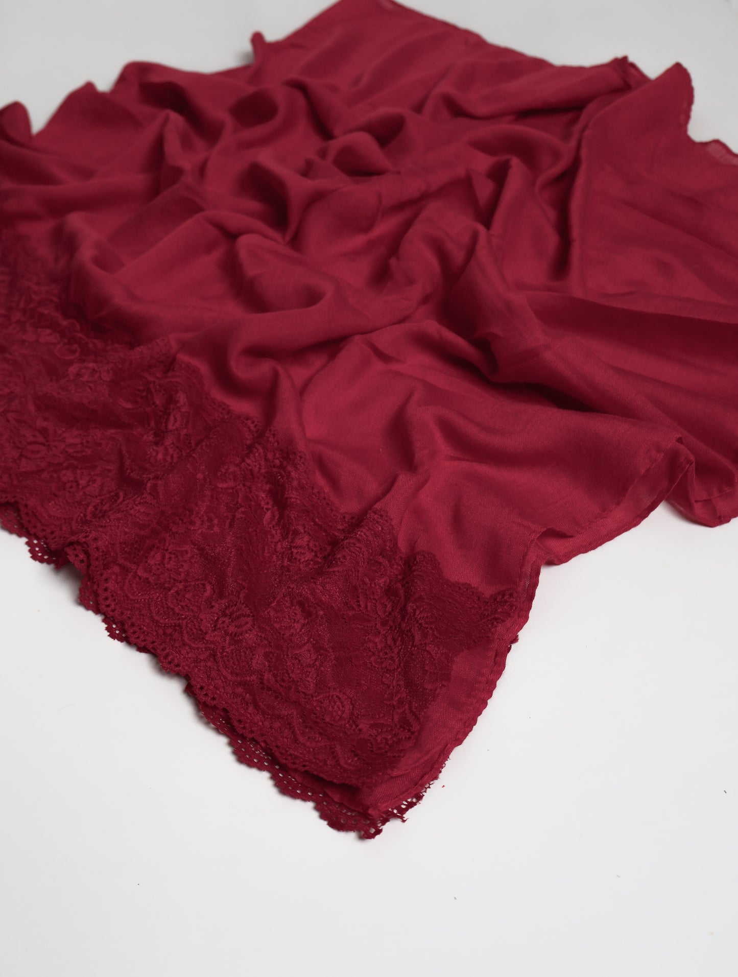 Lace Hijab - Red