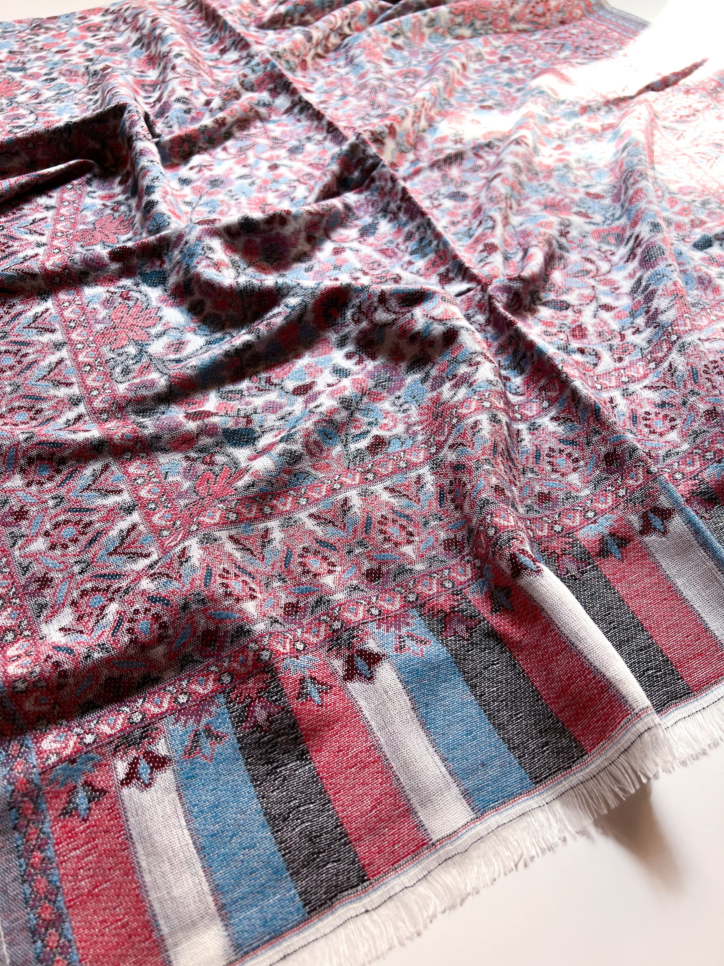Pashmina Hijab - Tapestry