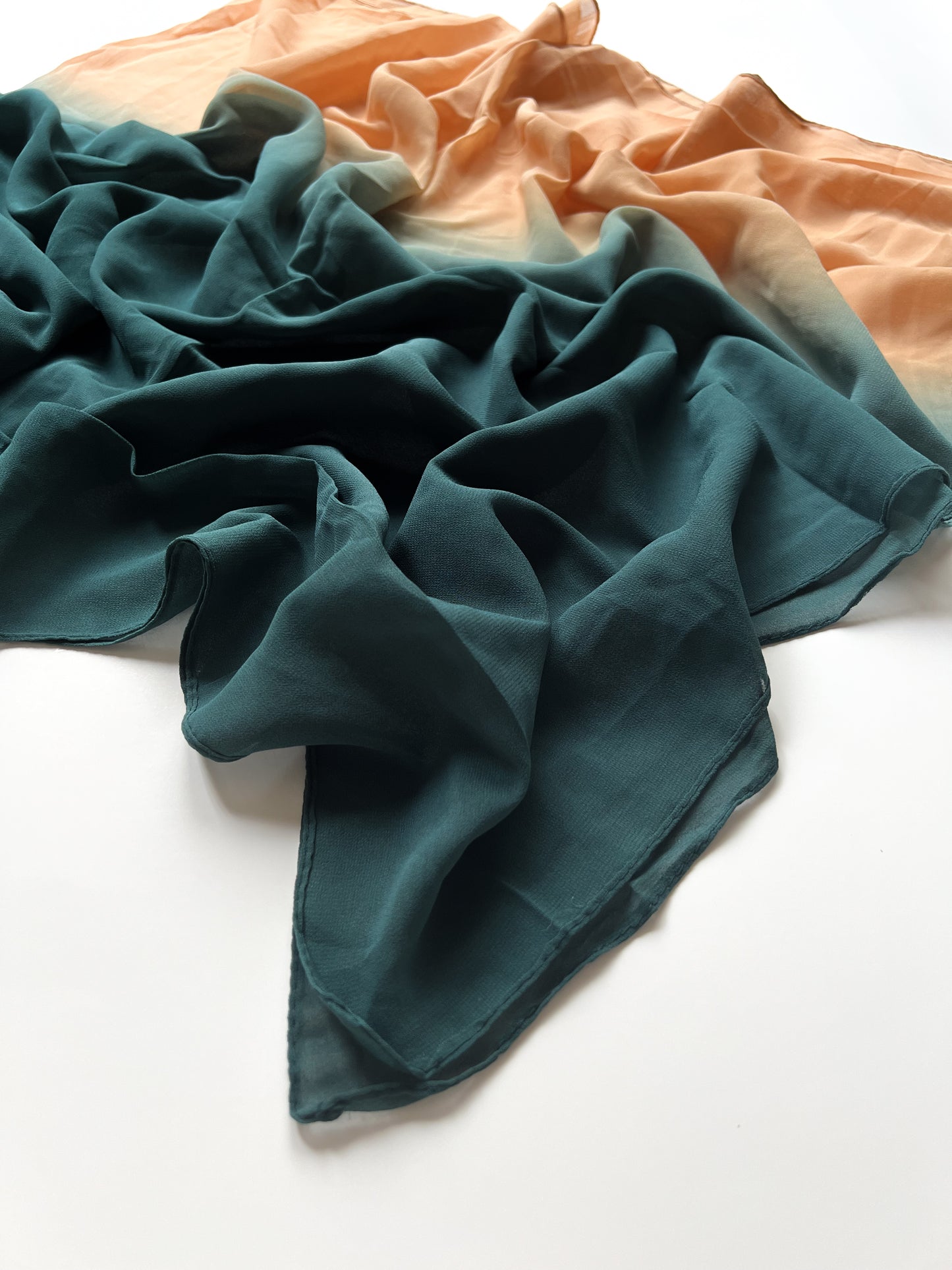 Ombre Georgette Hijab - Island Bliss