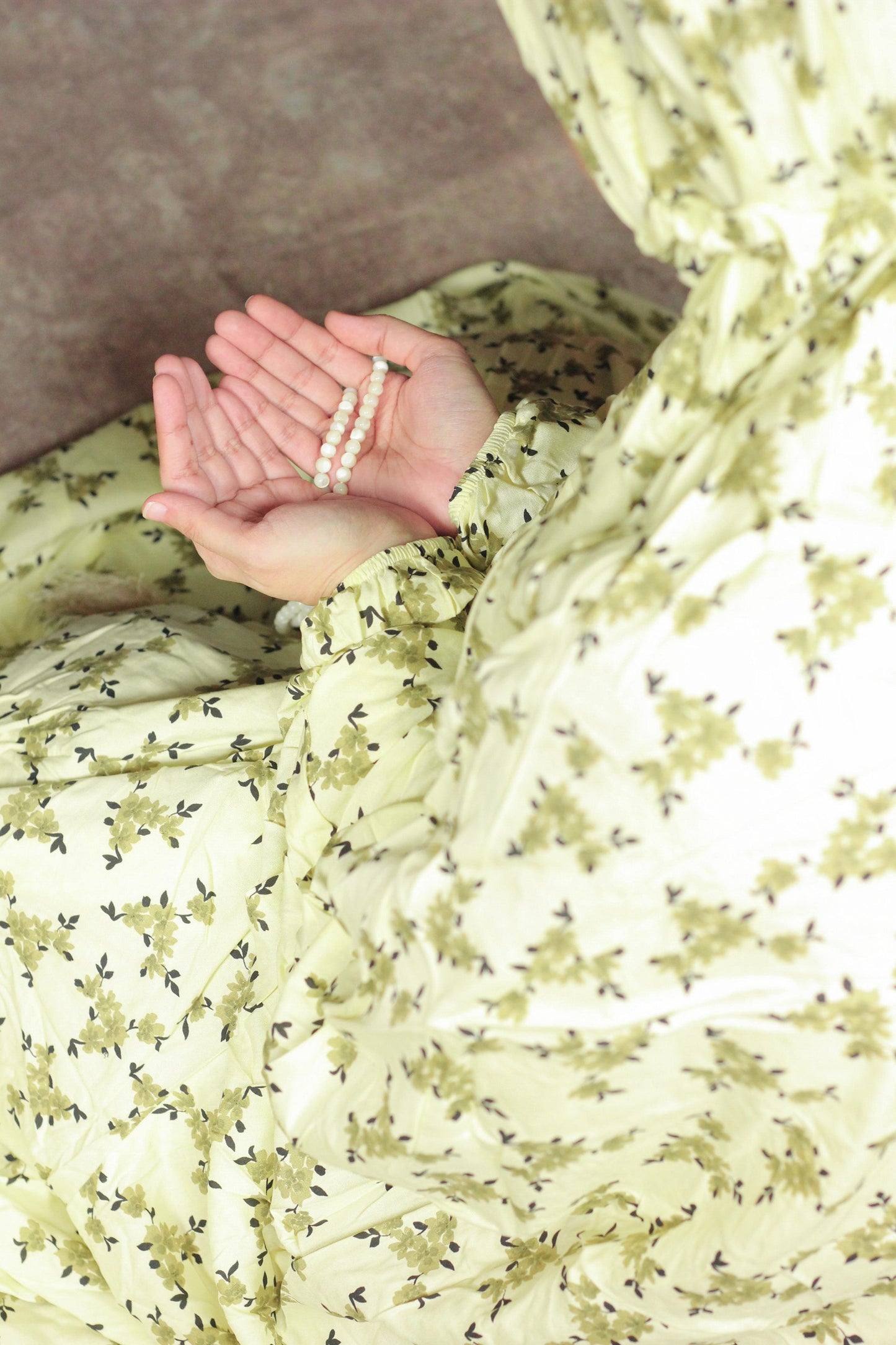 Namaz Chadar With Sleeves - Hamna (Green)