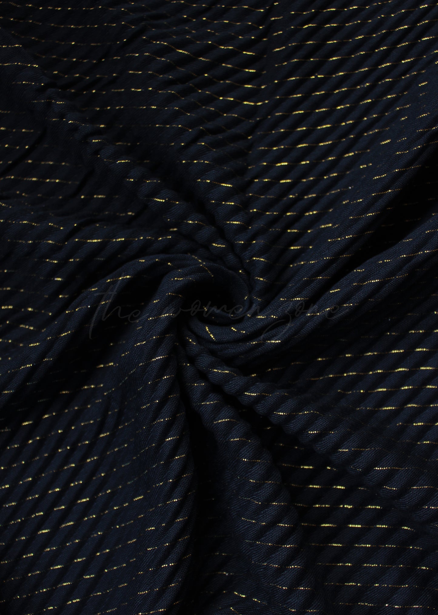 Crumpled Glow Hijab - Navy Blue