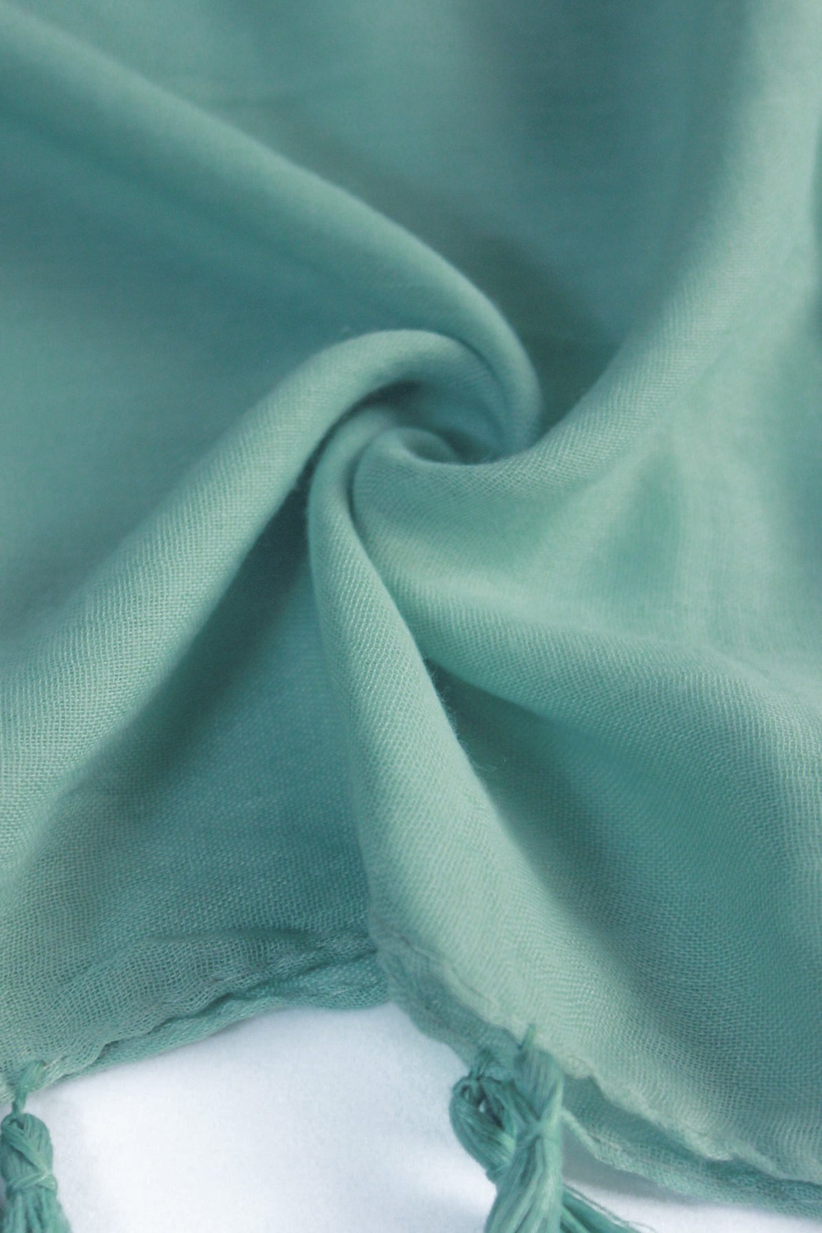 Plain Hijab with Tassels - Under The Sea