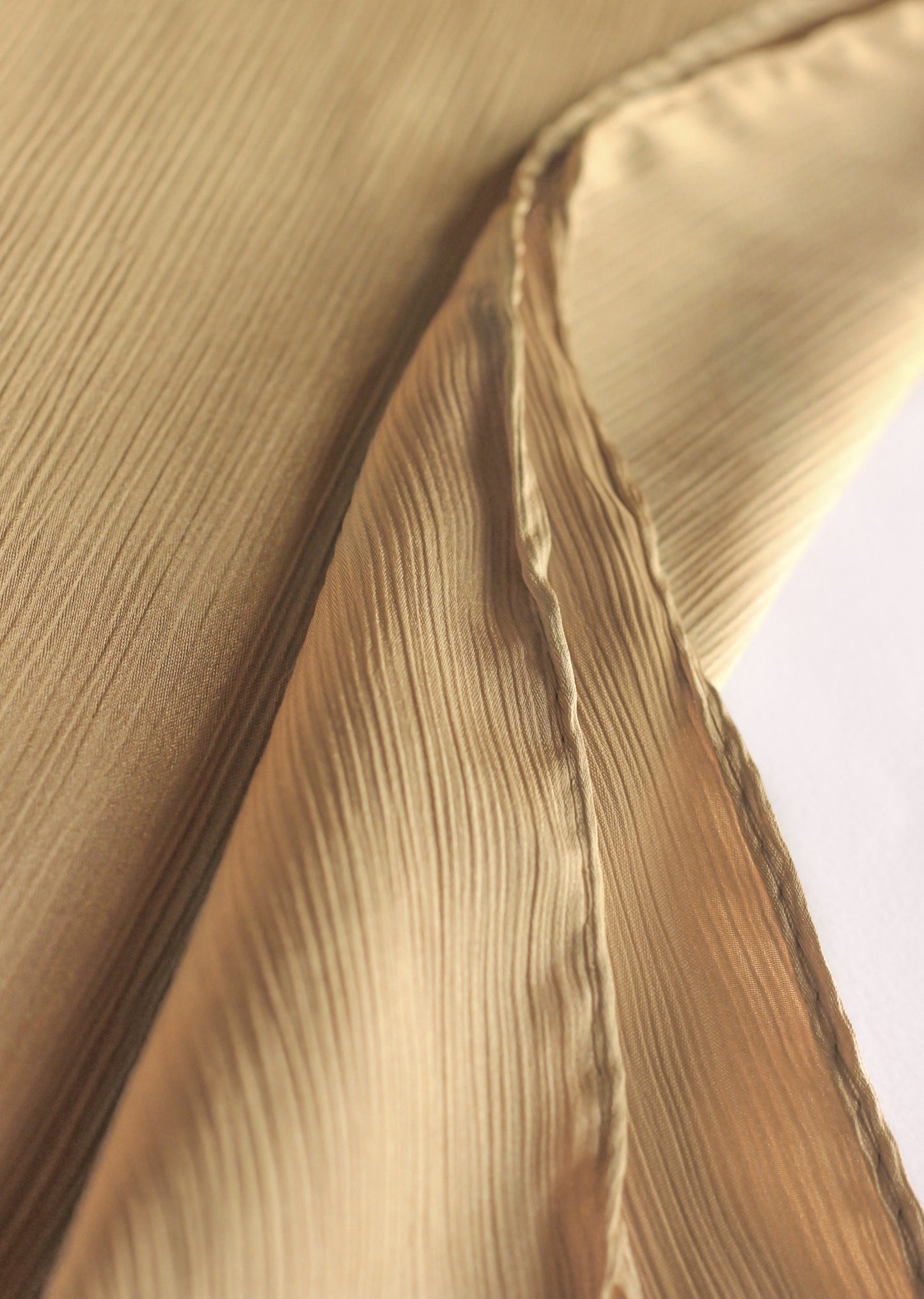 Sheen Luxe - Muted Gold