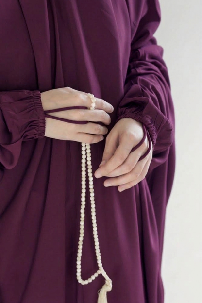 Namaz Chadar With Sleeves - Plain Plum