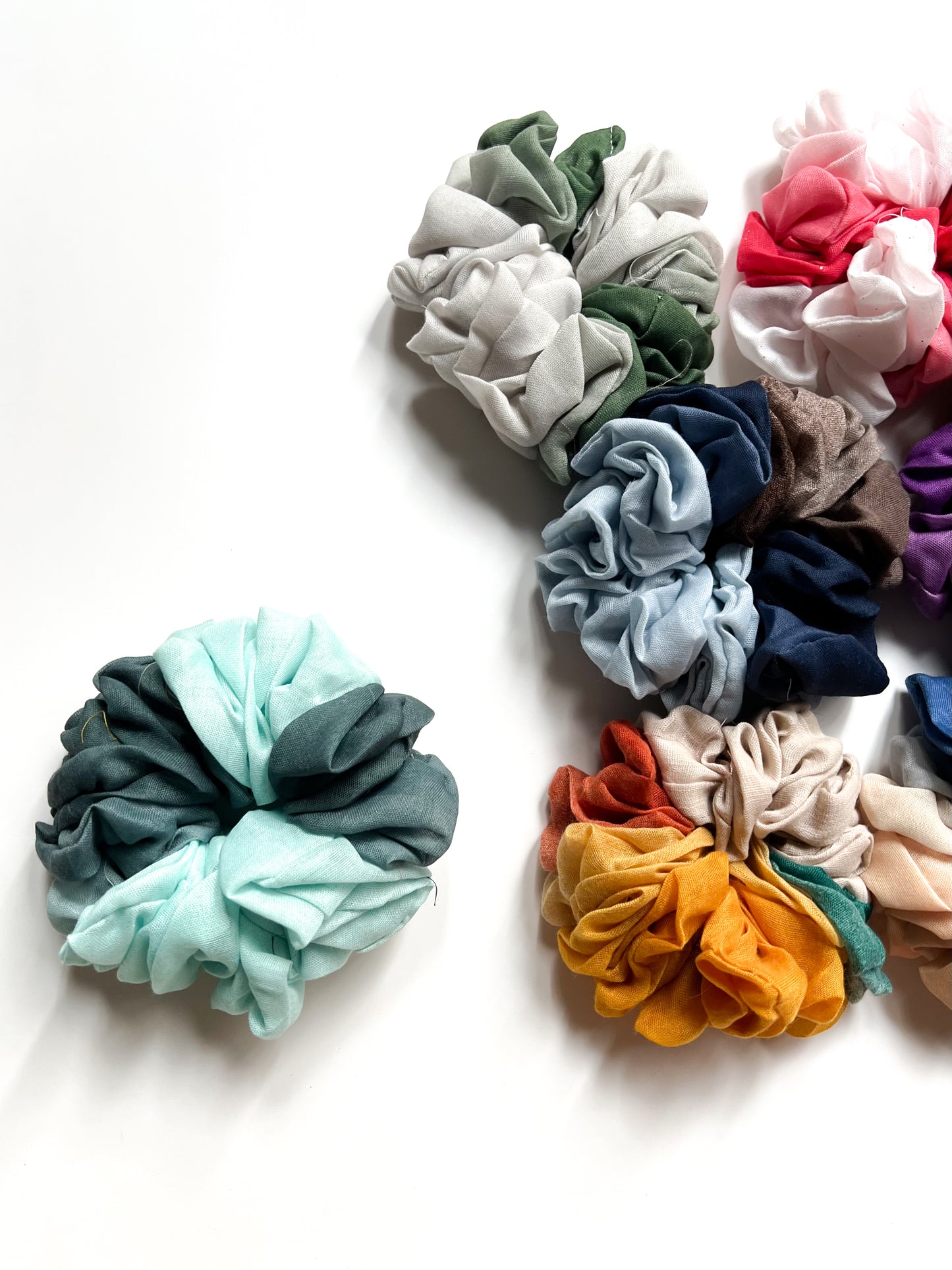 Ombre Volumizing Scrunchie - Random Color