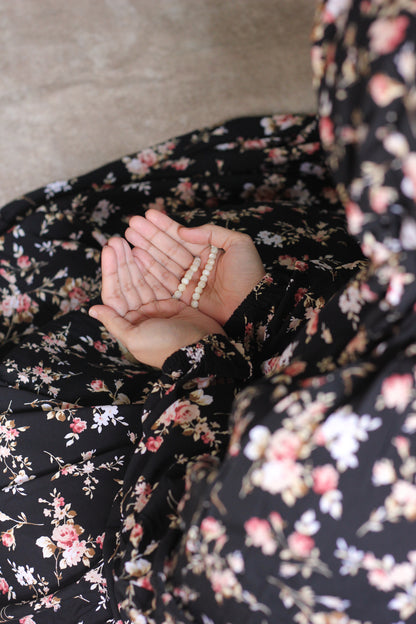 Namaz Chadar With Sleeves - Zulema