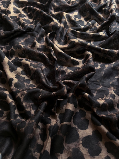 Modal Hijab Lookalike - Black Leopard