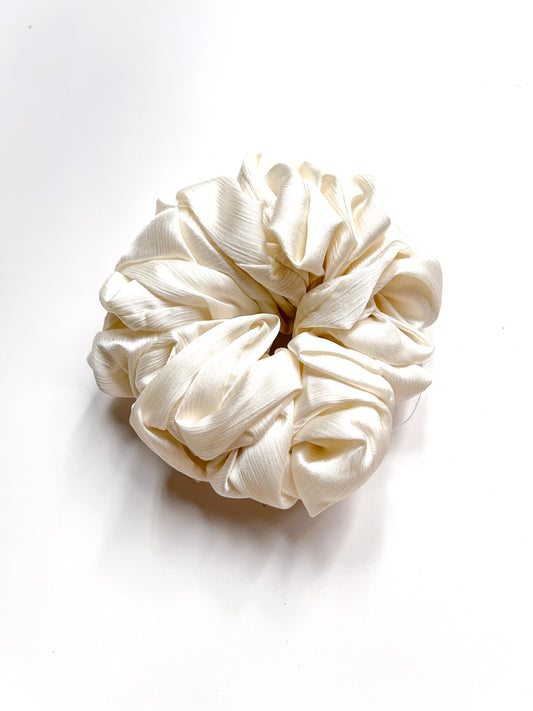 Silk Volumizing Scrunchie - Ivory