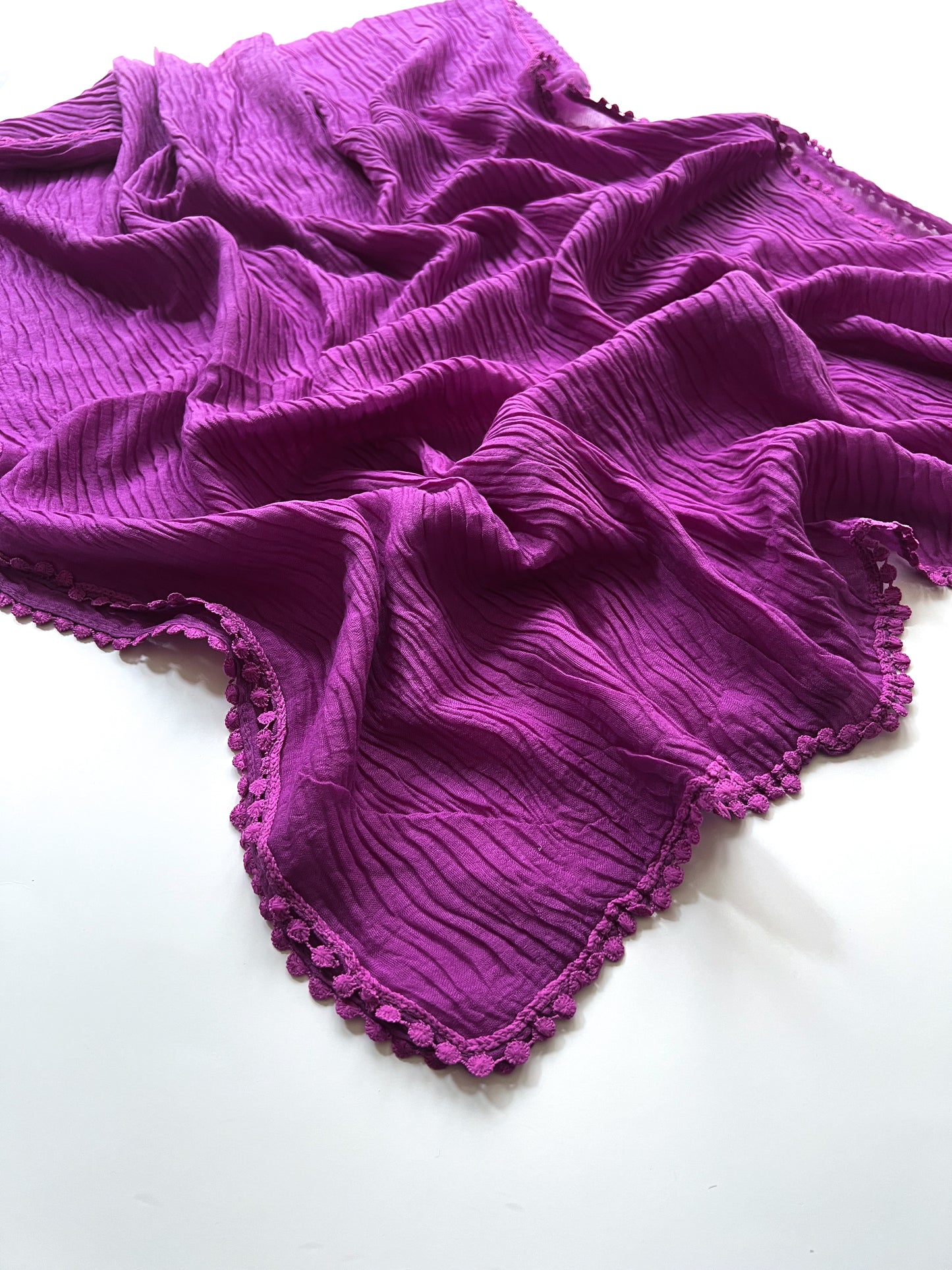 Crumpled Lace Hijab - Magenta
