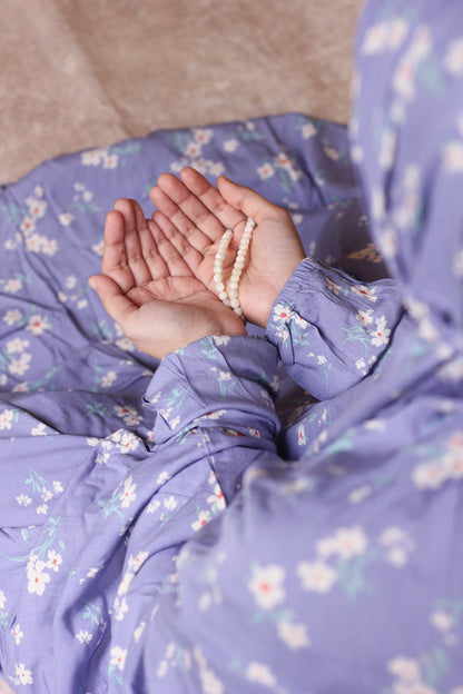 Namaz Chadar With Sleeves -Sajal