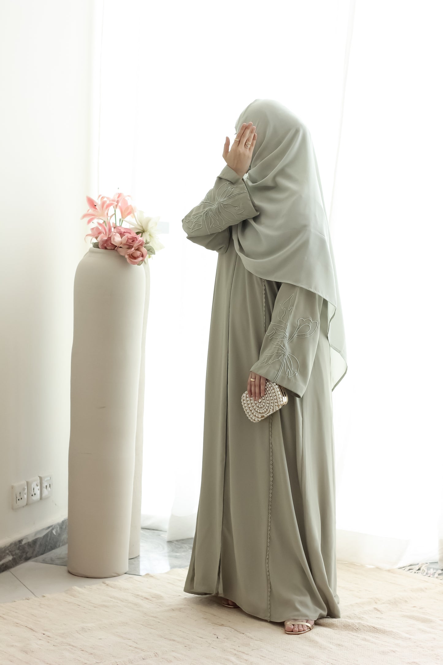 Niara Abaya