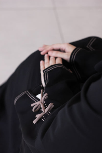 Abeeha Abaya