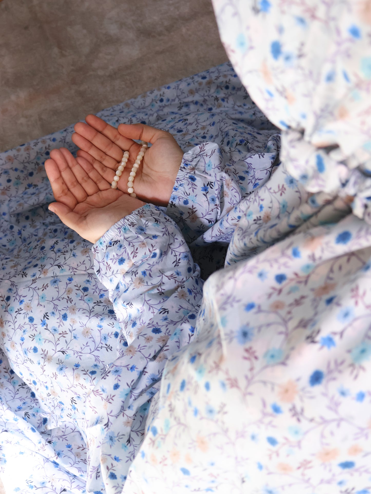Namaz Chadar With Sleeves (Lawn) - Noor (Blue)