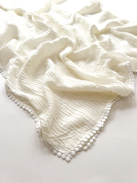 Crumpled Lace Hijab - Off White