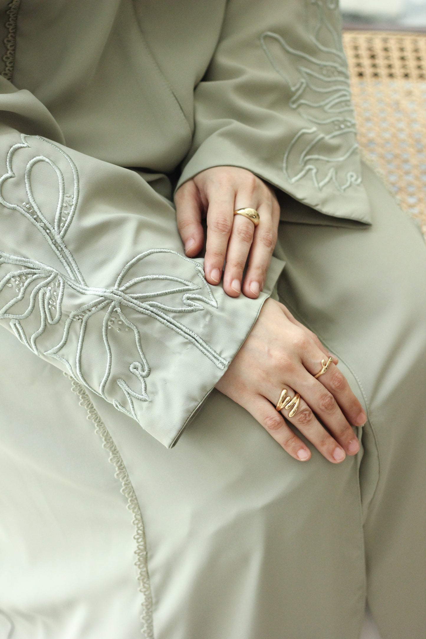 Niara Abaya