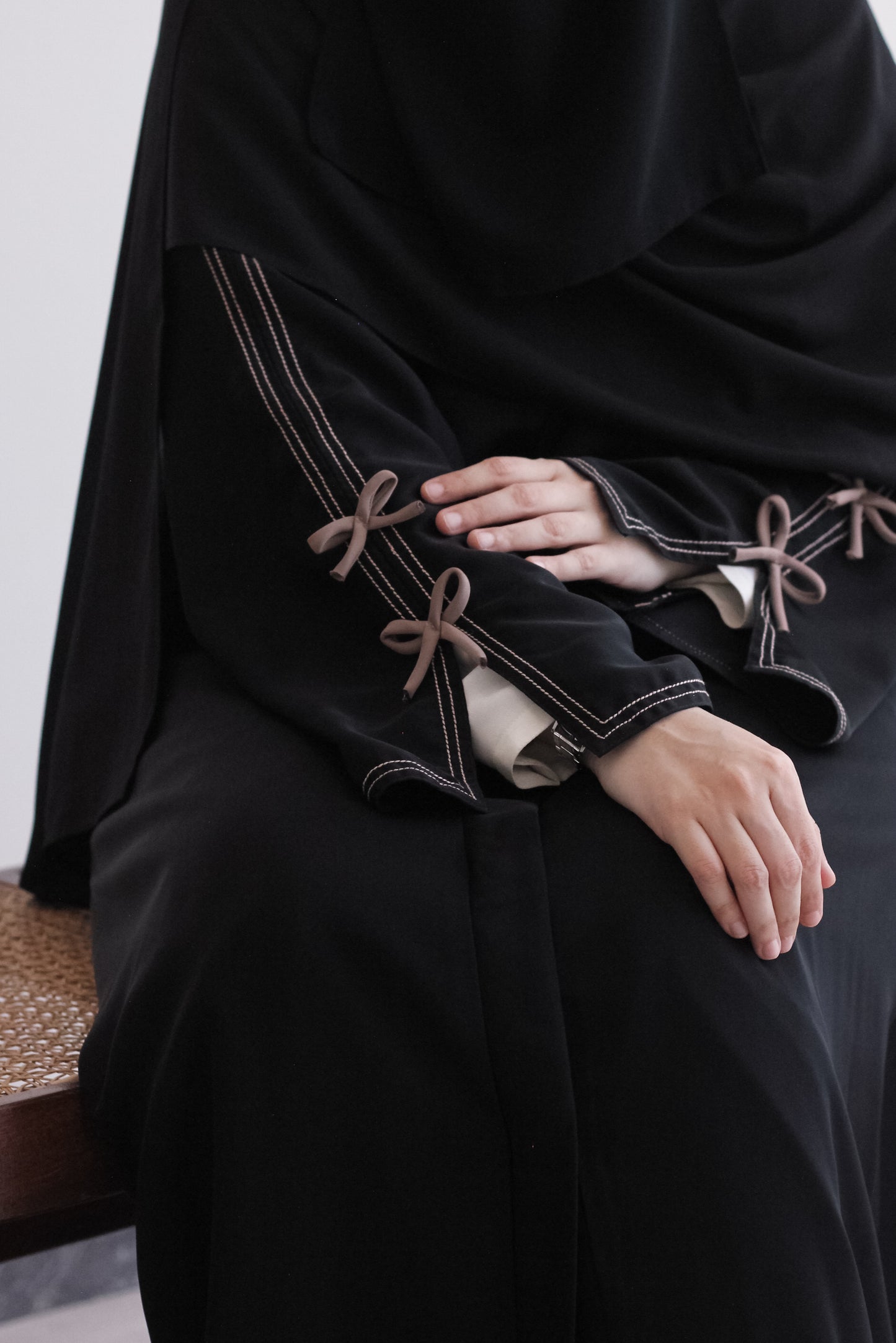 Abeeha Abaya