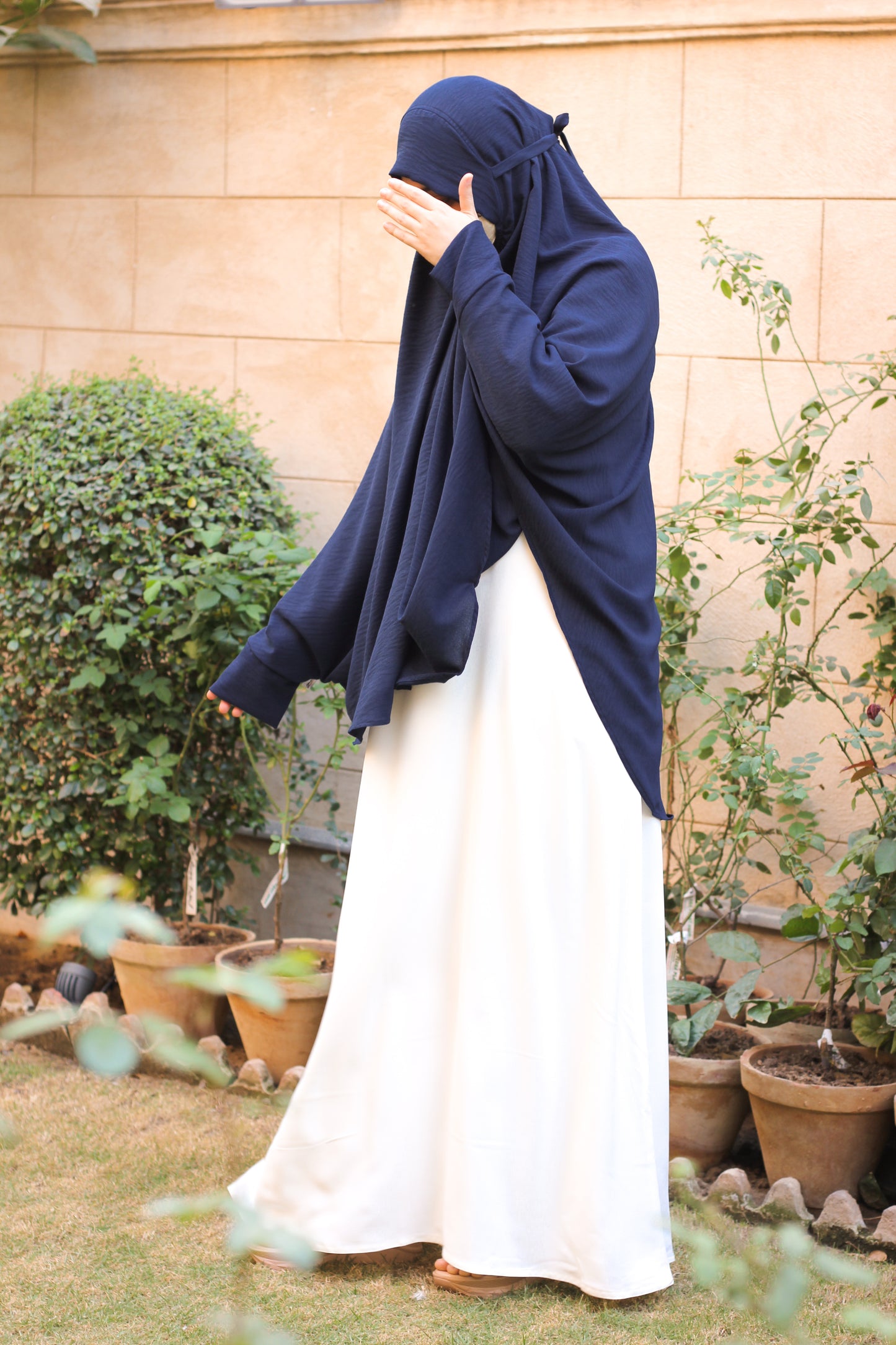 Namaz and Umrah Scarf (with sleeves) - Navy Blue