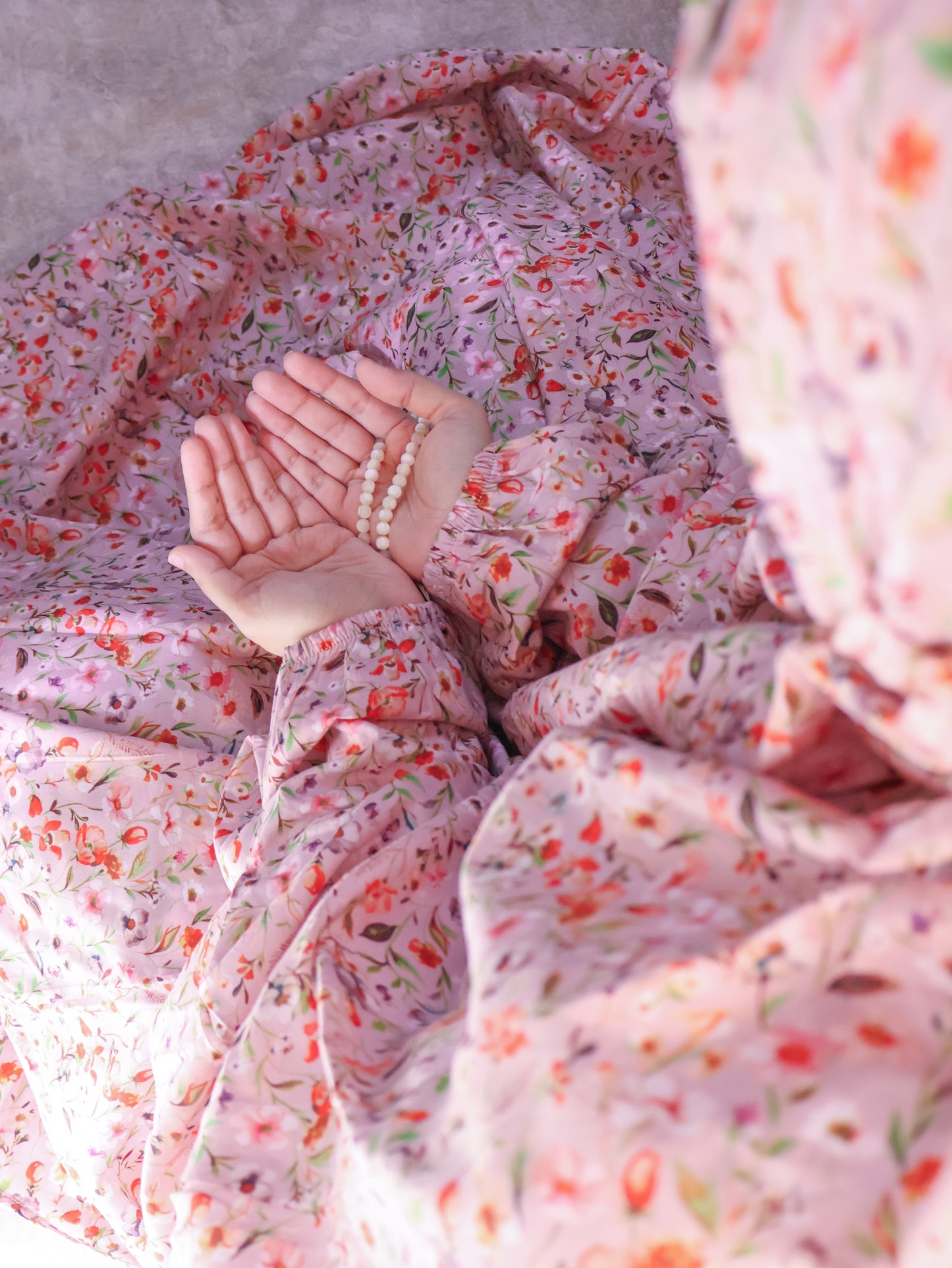 Namaz Chadar With Sleeves (Lawn) - Nihal (Pink)