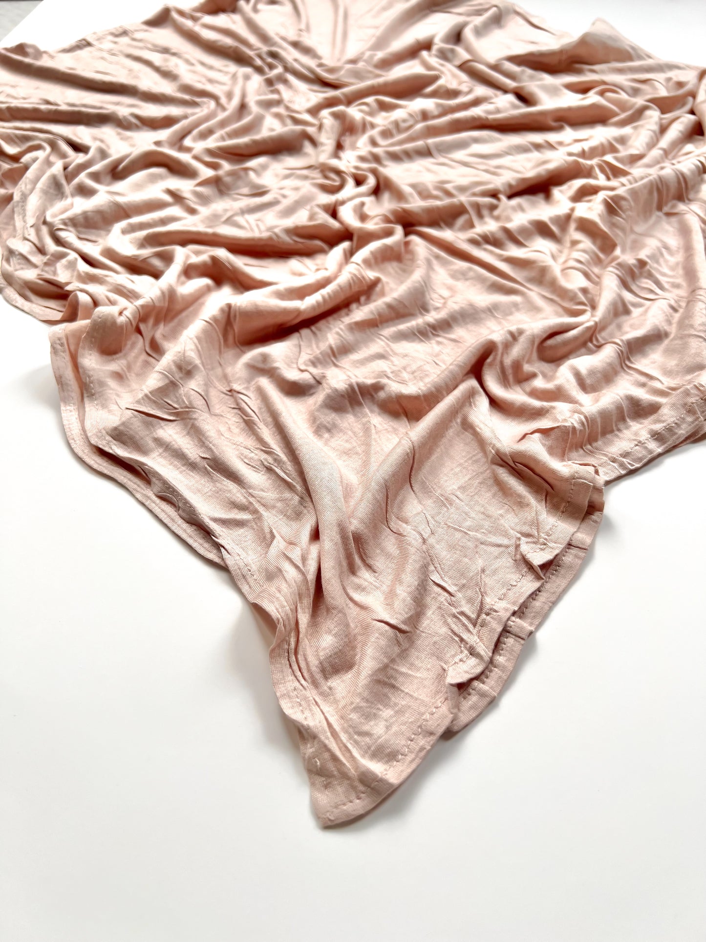 Weightless Jersey Hijab - Nude Pink