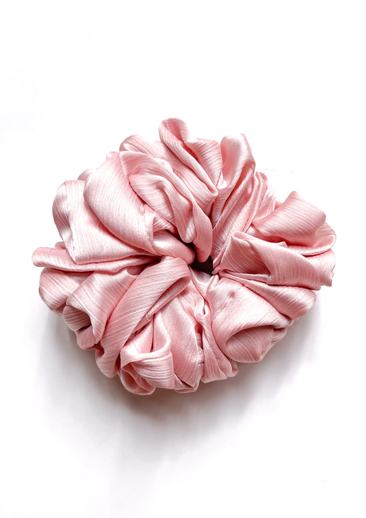 Silk Volumizing Scrunchie - Pink