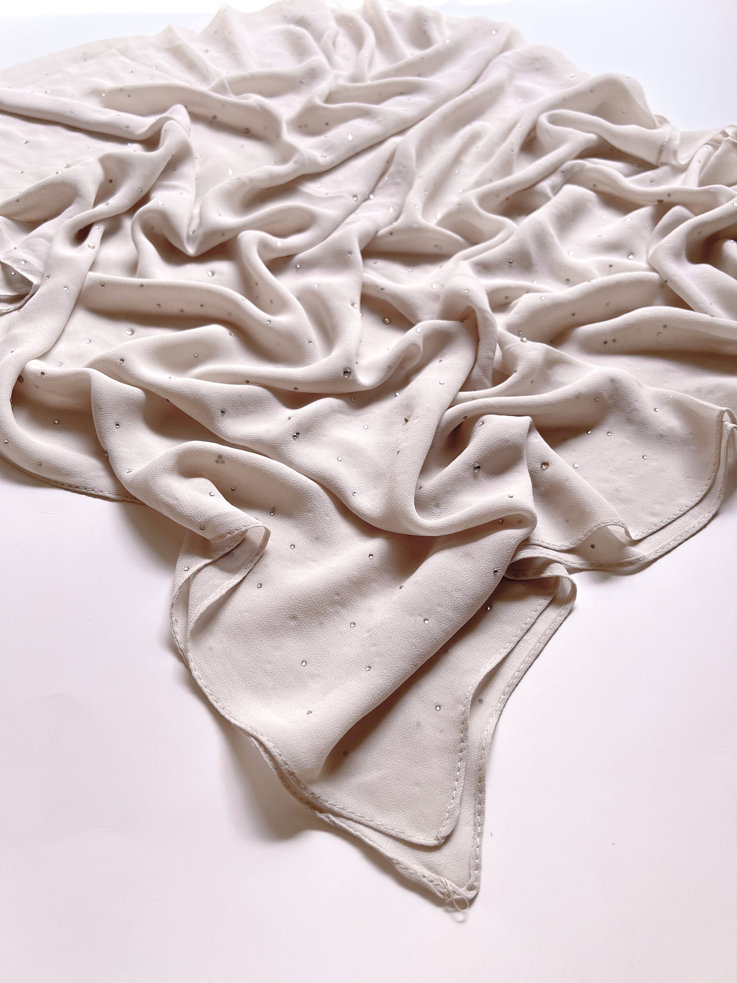 Chiffon Luxe Hijab - Fawn