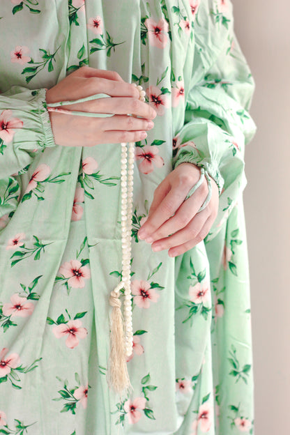 Namaz Chadar With Sleeves -  Manaal  (Light Green)