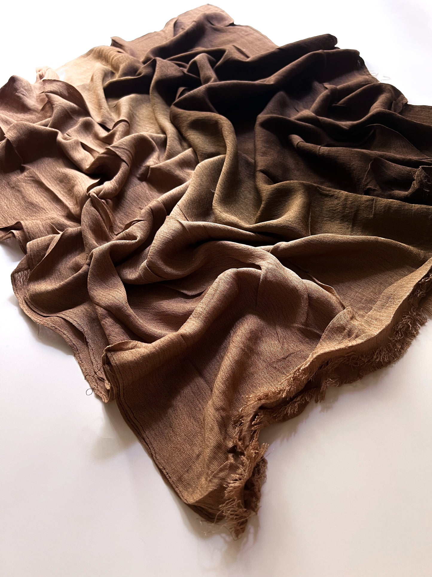 Ombre Lawn Hijab - Toffee Brownie