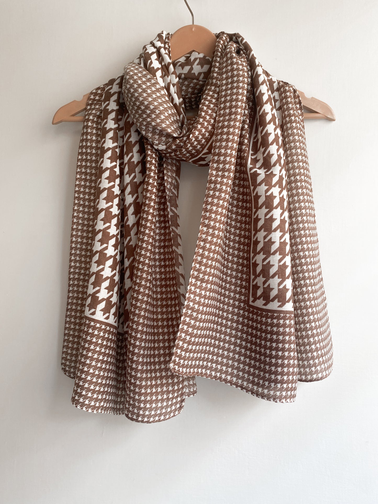 Houndstooth - Brown