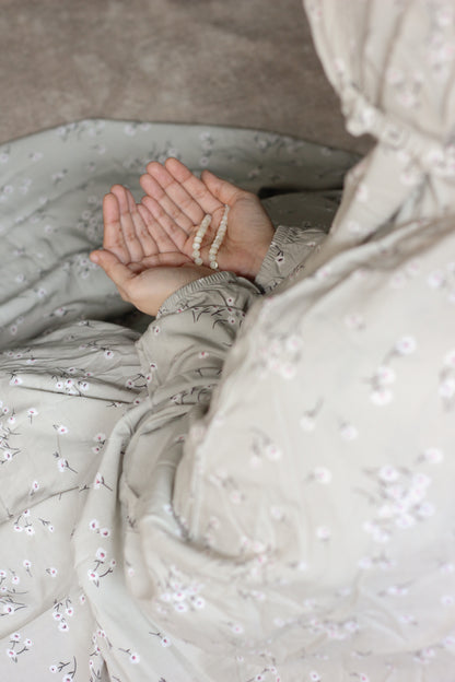 Namaz Chadar With Sleeves - Taniya