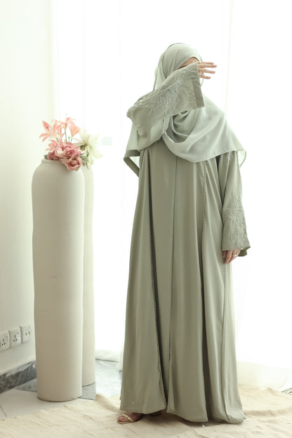 Niara Abaya