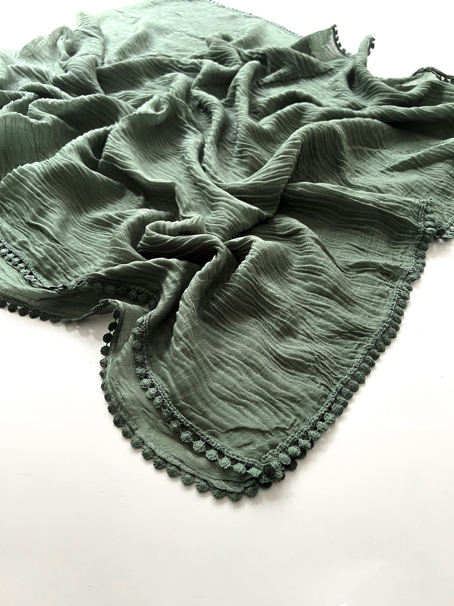 Crumpled Lace Hijab - Green