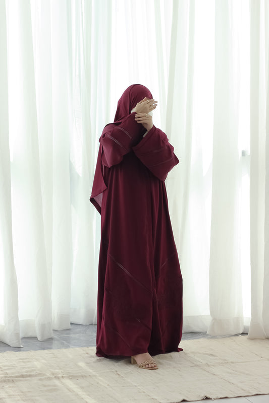 Helmah Abaya