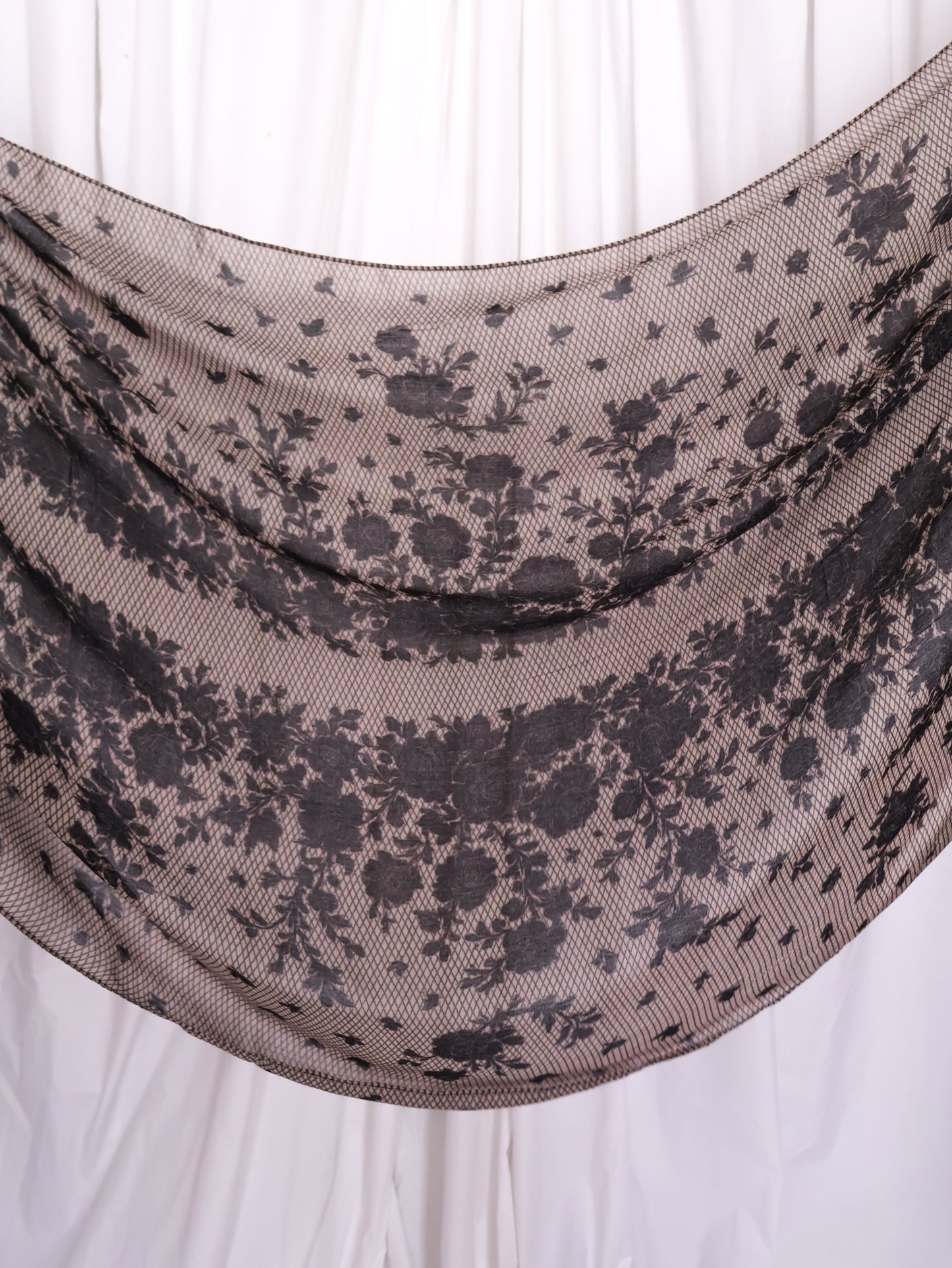 Real Modal Printed Hijab - Chantilly Lace