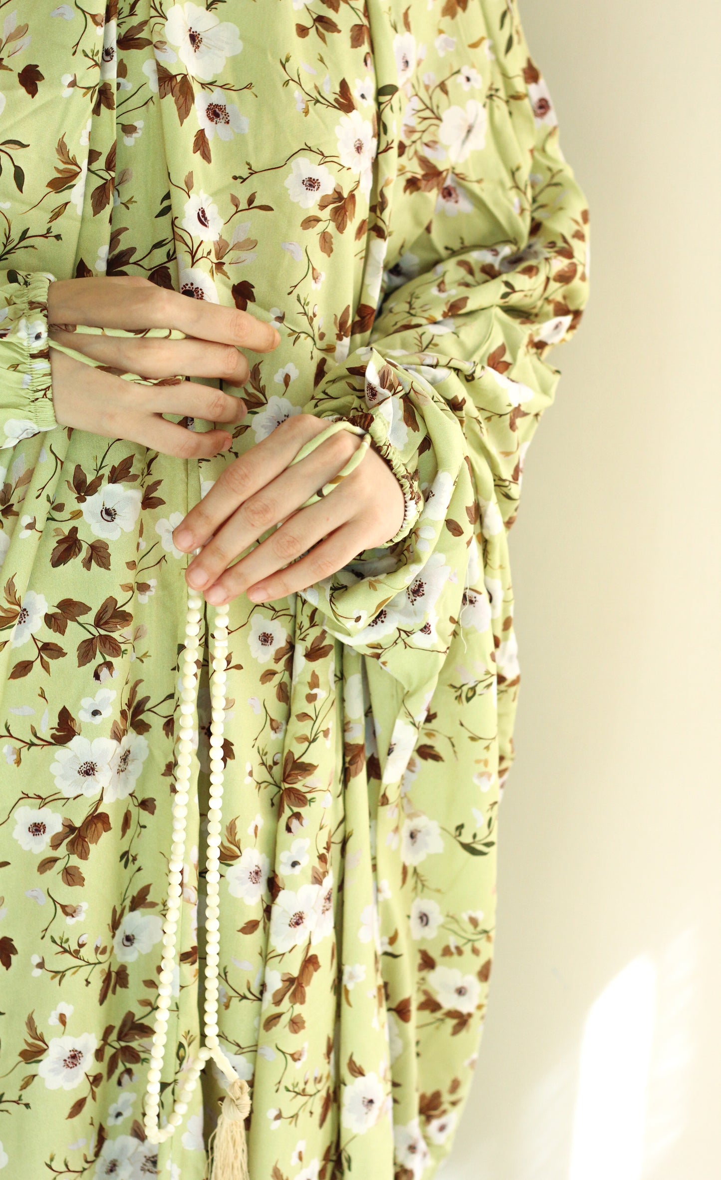 Namaz Chadar With Sleeves -  Meerab (Light Green)