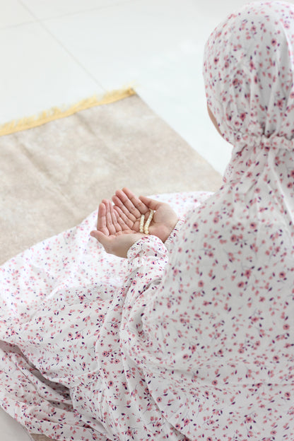 Namaz Chadar With Sleeves - Durefishan