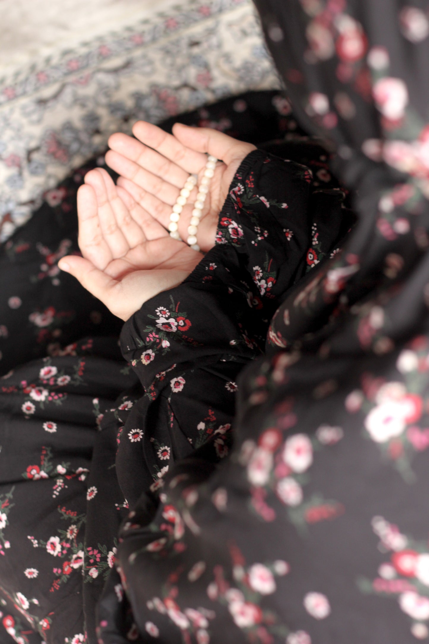 Namaz Chadar With Sleeves - Halima