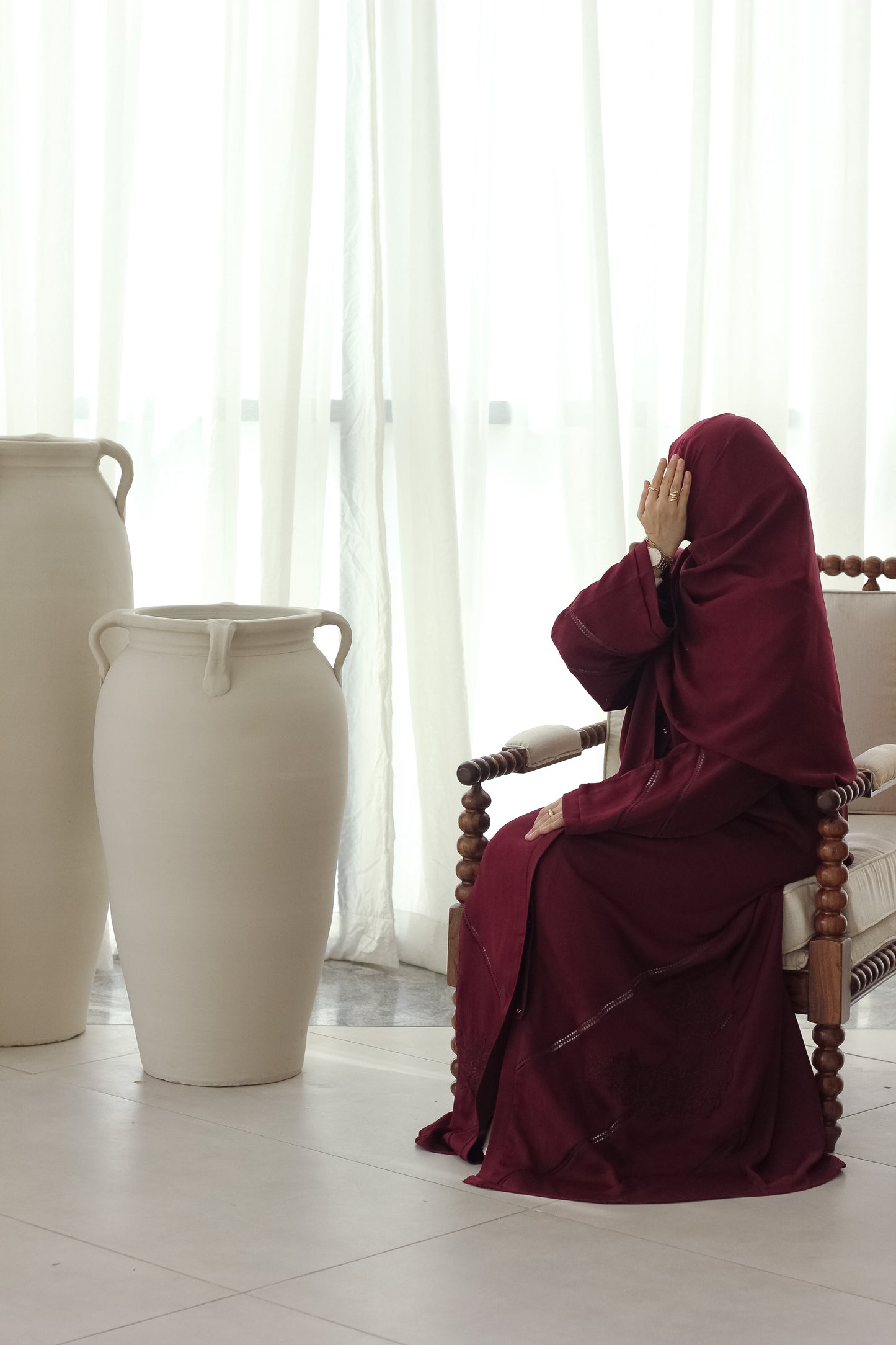 Helmah Abaya
