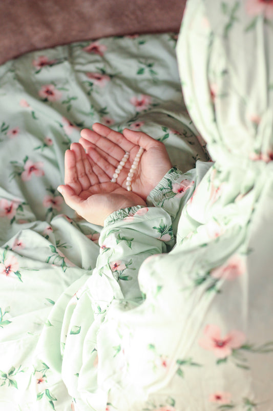 Namaz Chadar With Sleeves -  Manaal  (Light Green)