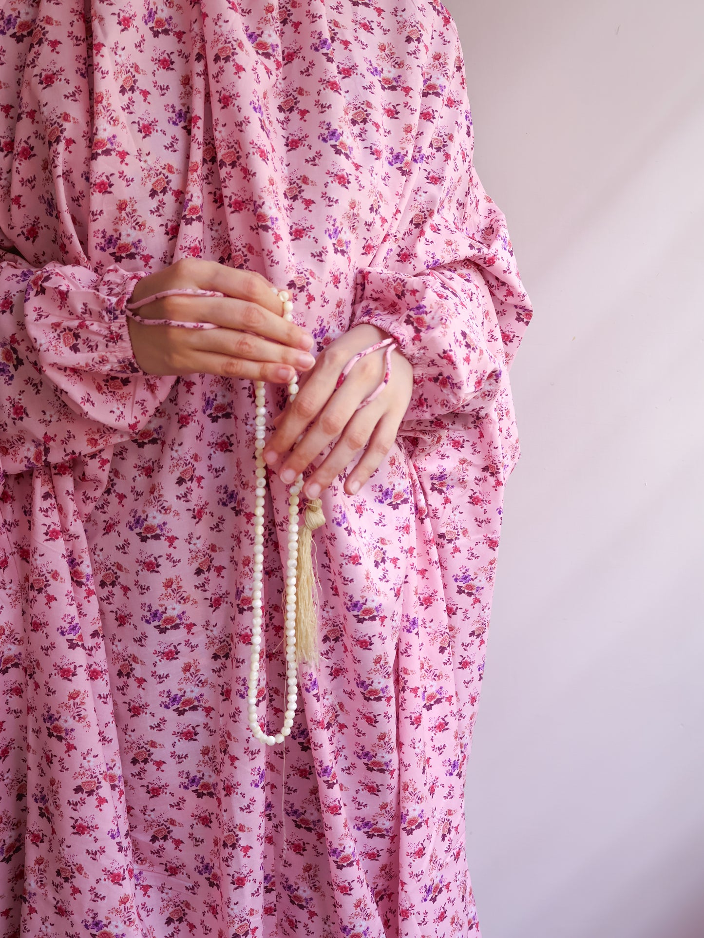 Namaz Chadar With Sleeves (Lawn) - Rubab