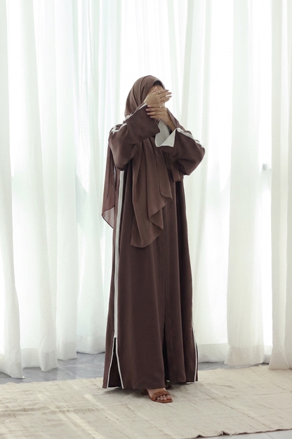 Amina Abaya