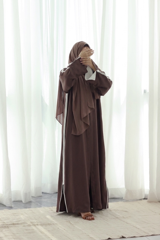 Amina Abaya