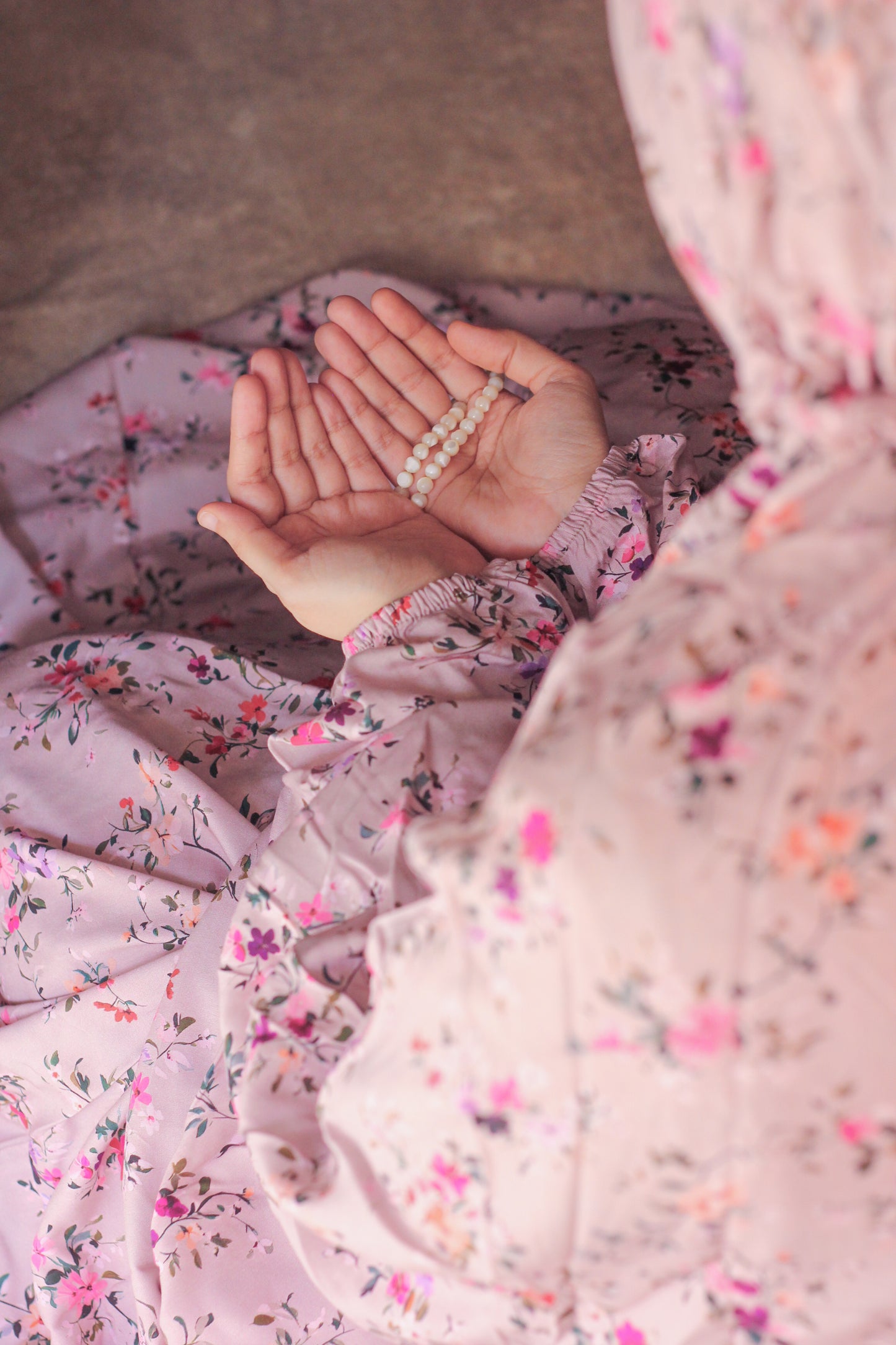 Namaz Chadar With Sleeves -  Daneen (Mauve)
