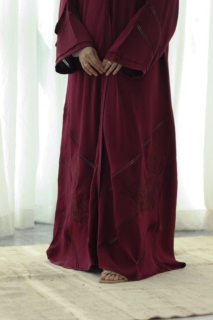 Helmah Abaya