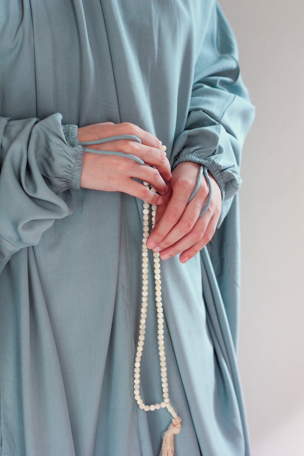 Namaz Chadar With Sleeves - Tiffany Blue